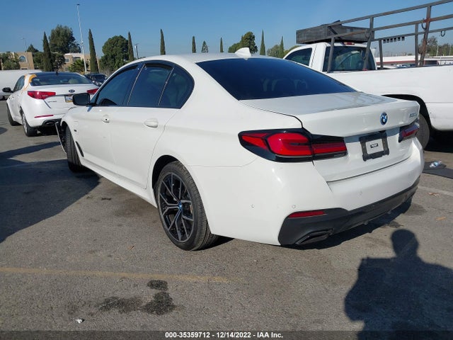 BMW 5 Series 530e 2022 аукцион фото