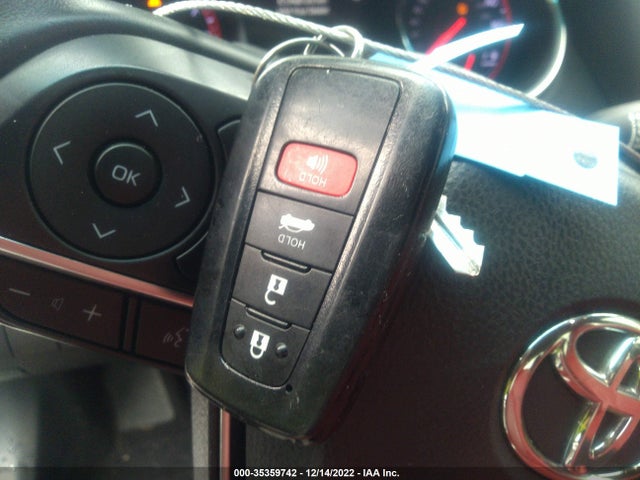 2018 Toyota Camry, VIN: 4T1BZ1HK5JU011687