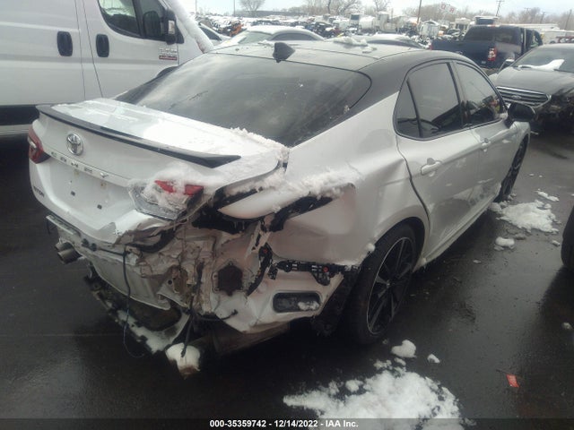 2018 Toyota Camry, VIN: 4T1BZ1HK5JU011687