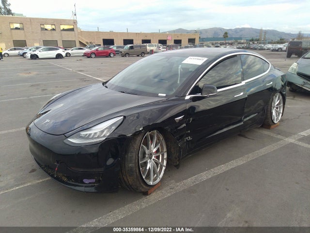 Tesla Model 3 Range Battery 2018 5YJ3E1EA6JF095379 Image 2