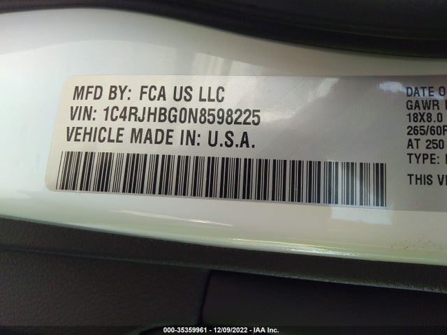 2022 Jeep Grand Cherokee, VIN: 1C4RJHBG0N8598225