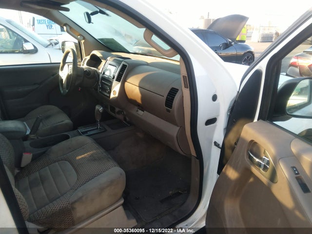 2015 Nissan Frontier, VIN: 1N6AD0CW7FN753526
