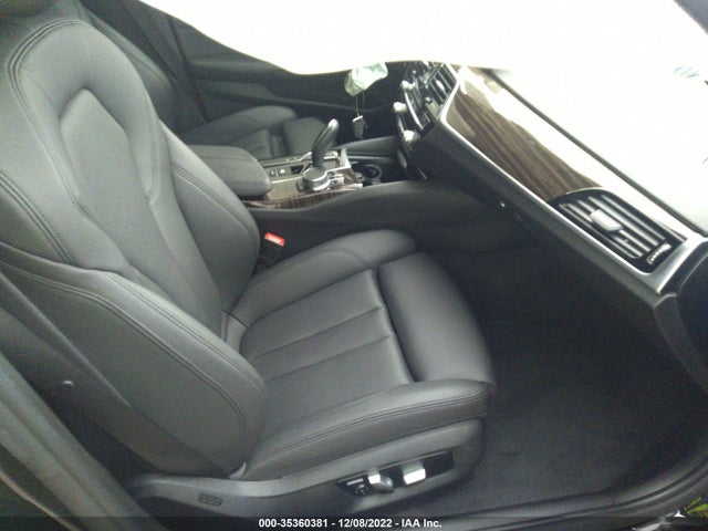 2019 BMW 5 SERIES 530E IPERFORMANCE VIN: WBAJA9C51KB254110