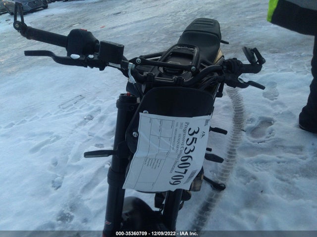 2022 HUSQVARNA VITPILEN 401 VIN: MD2JUJ400NC212163