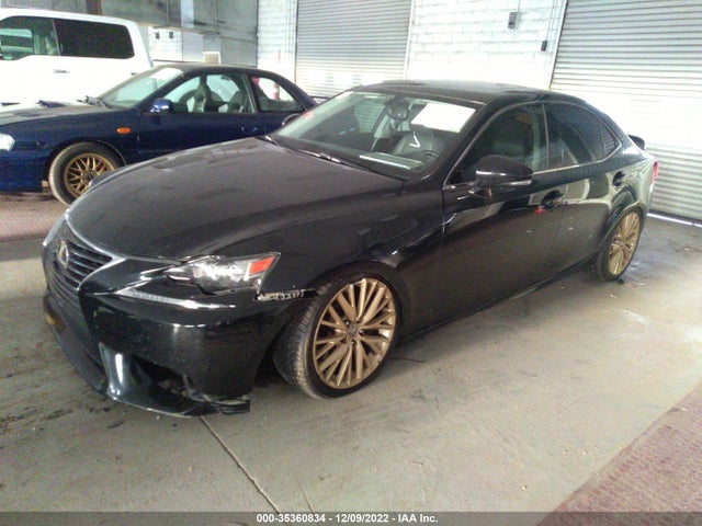 Lexus IS 200T 2016 JTHBA1D21G5016355 Image 2