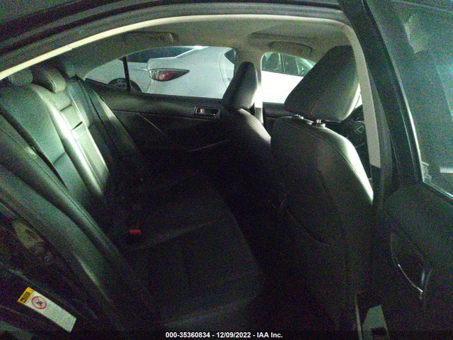 Lexus IS 200T 2016 JTHBA1D21G5016355 Image 9