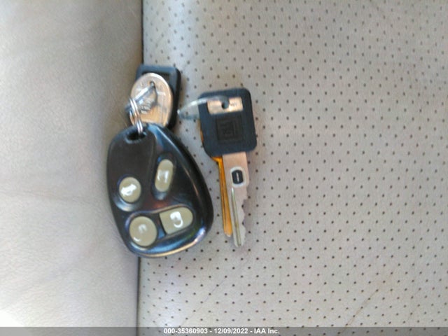 Cadillac Eldorado Touring Etc 2002 1G6ET12902B102679 Image 3
