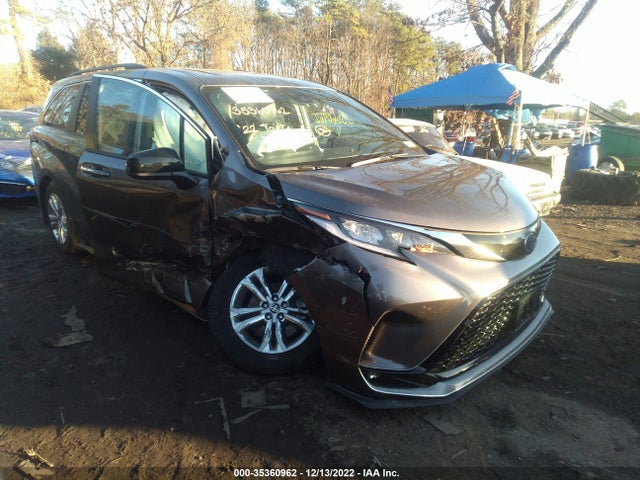 2022 Toyota Sienna, VIN: 5TDDSKFC4NS048047