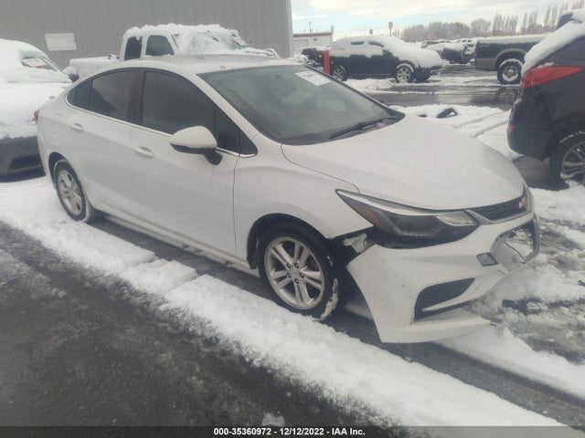 2017 Chevrolet Cruze, VIN: 1G1BE5SM5H7161902