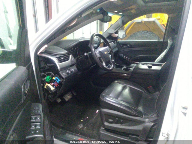 2016 Chevrolet Suburban, VIN: 1GNSKHKC7GR282157