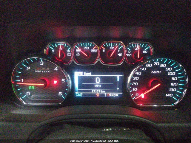 2016 Chevrolet Suburban, VIN: 1GNSKHKC7GR282157