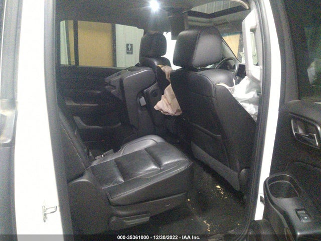 2016 Chevrolet Suburban, VIN: 1GNSKHKC7GR282157