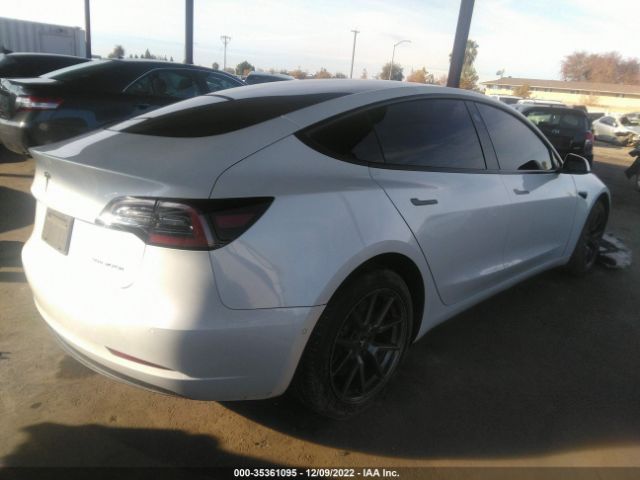 5YJ3E1EB3MF002086 Tesla MODEL 3