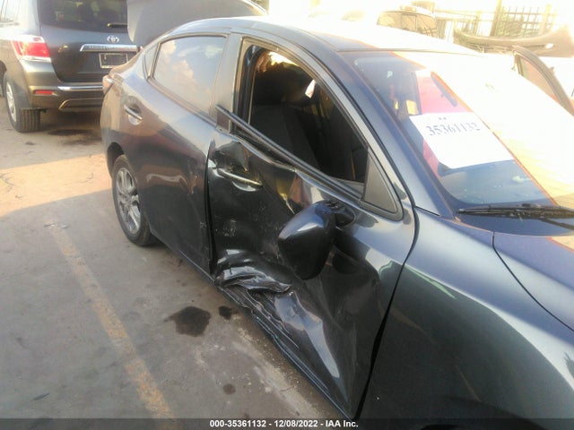 2017 Toyota Yaris, VIN: 3MYDLBYV5HY152489