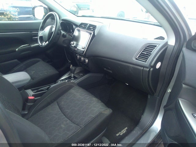 2021 Mitsubishi Outlander, VIN: JA4ARUAU9MU022980