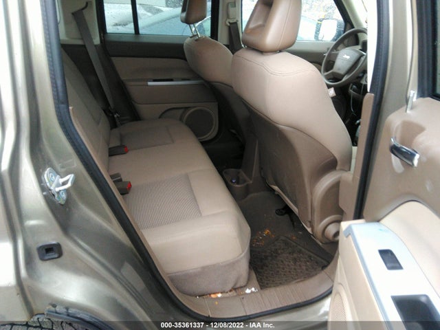 2008 JEEP PATRIOT SPORT VIN: 1J8FT28W68D520643