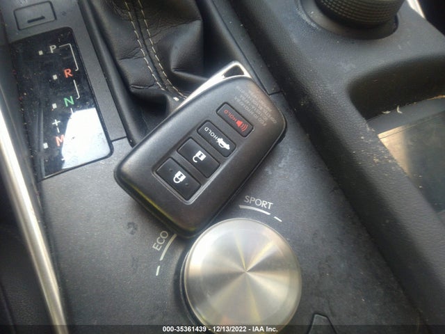 2020 Lexus IS, VIN: JTHDA1D22L5108402