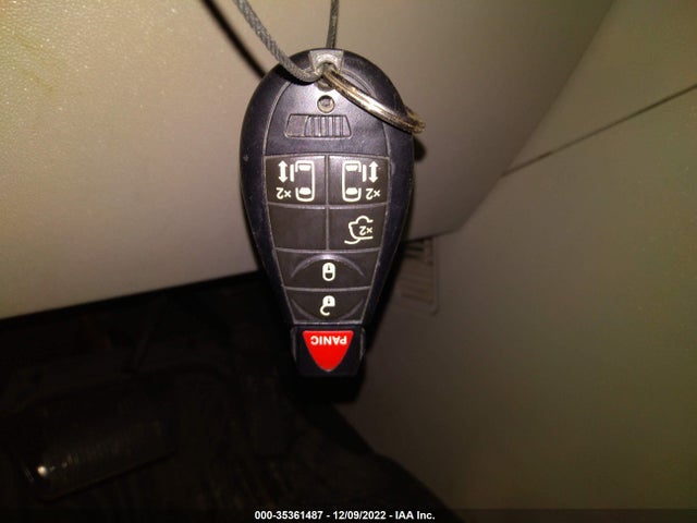 2C4RC1BG6ER218472 Chrysler Town & Country Touring