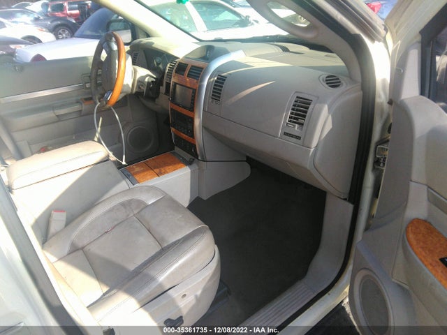 Chrysler Aspen Limited 2008 1A8HX58248F105045 Image 6