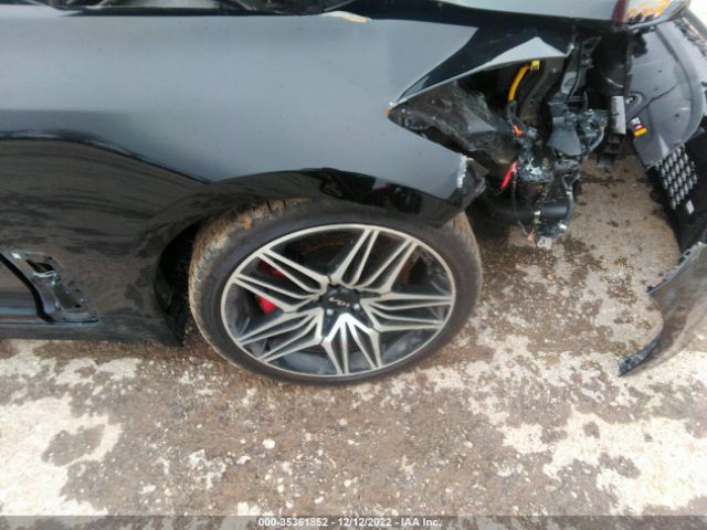 KNAE55LCXN6112395 KIA Stinger