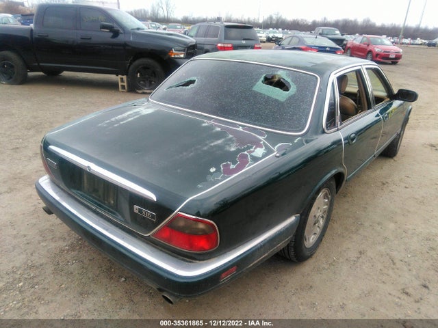 SAJHX1742SC739564 Jaguar XJ6