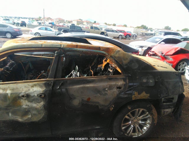 2C3CCAEG2FH884483 Chrysler 300 300c