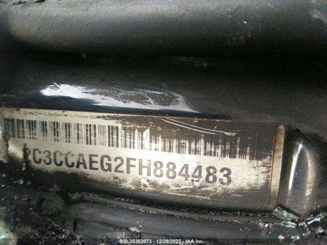 2C3CCAEG2FH884483 Chrysler 300 300c