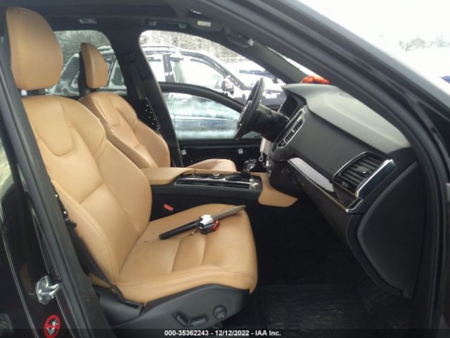 YV4A22PKXG1044820 Volvo XC90