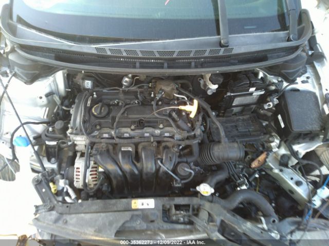 KNAFX4A8XF5263574 KIA FORTE EX