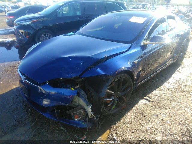 Tesla MODEL S 2017 5YJSA1E18HF215135 Image 2