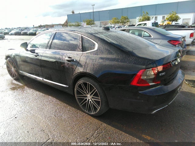 2018 Volvo S90, VIN: LVY992ML7JP016954