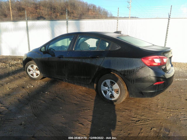 2018 Chevrolet Cruze, VIN: 1G1BC5SM9J7212183