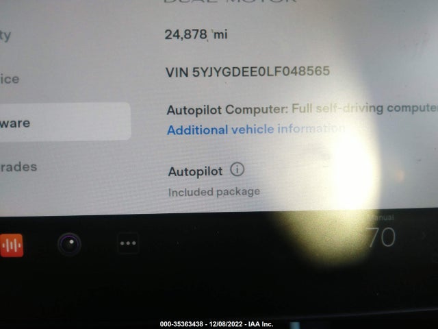 2020 Tesla Model Y, VIN: 5YJYGDEE0LF048565