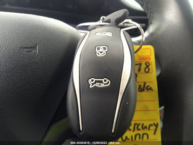 2018 Tesla Model S, VIN: 5YJSA1E27JF258332