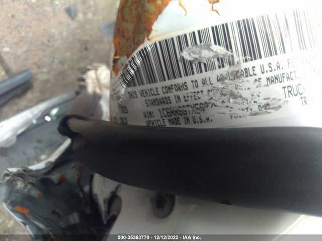 1C6RR6GTXES278245 RAM 1500 Slt
