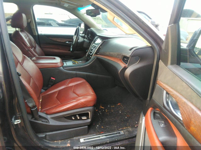 2015 Cadillac Escalade, VIN: 1GYS4NKJ1FR567803