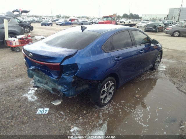 3KPF24AD7ME361252 KIA Forte Lxs