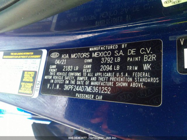 3KPF24AD7ME361252 KIA Forte Lxs