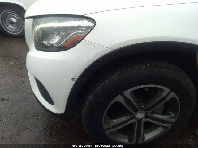 2017 MERCEDES-BENZ GLC GLC 300 VIN: WDC0G4KB4HF157471