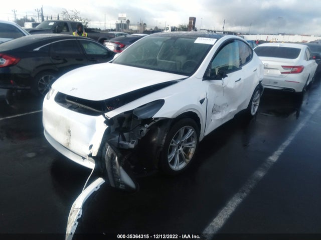 Tesla Model Y Long Range 2021 5YJYGDEE2MF233556 Image 6