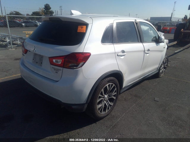 JA4AP3AW3HZ019017 Mitsubishi Outlander Sport Se 2.4