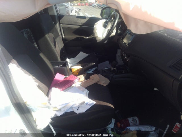 JA4AP3AW3HZ019017 Mitsubishi Outlander Sport Se 2.4