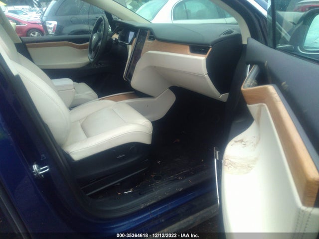 Tesla Model X 75d/100d/p100d 2018 5YJXCAE23JF124479 Image 6
