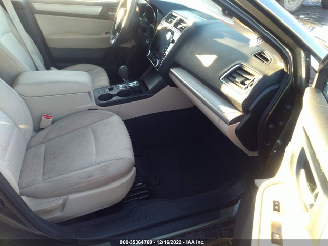 Subaru Outback Premium 2019 4S4BSAFC9K3383895 Image 7