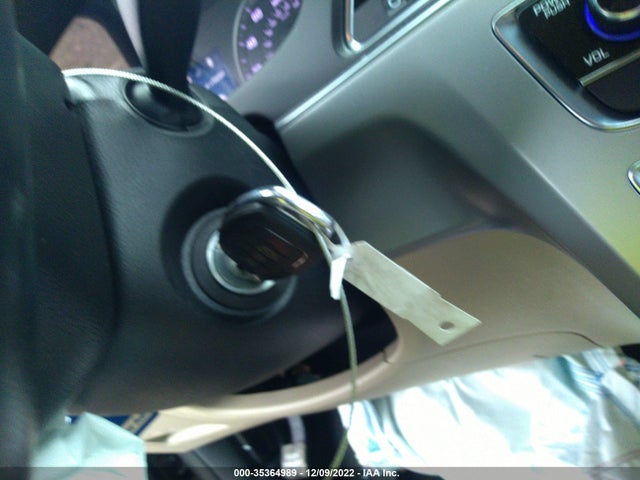 2016 HYUNDAI SONATA 2.4L SE VIN: 5NPE24AF5GH313200