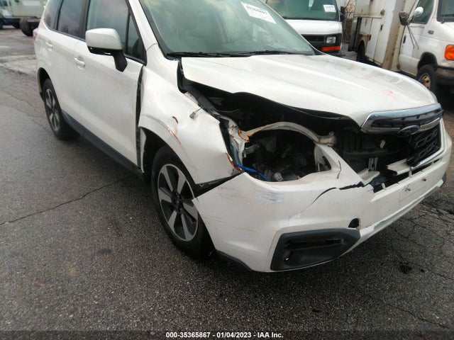 2018 SUBARU FORESTER PREMIUM VIN: JF2SJAGC1JH543745