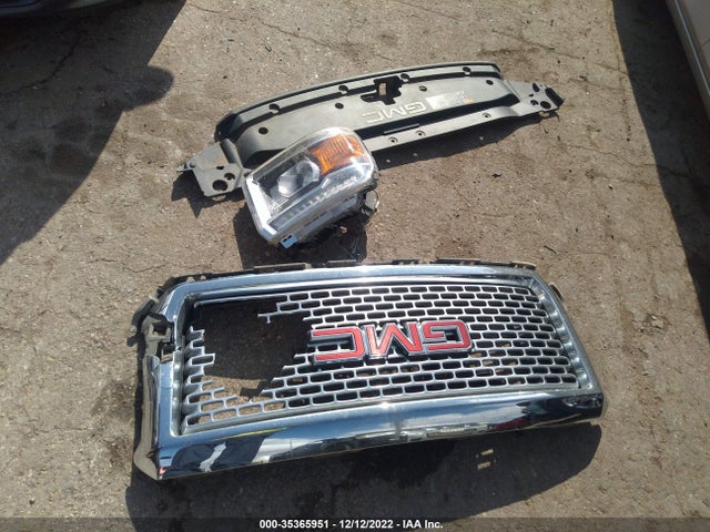 GMC Sierra 1500 Denali 2015 3GTU2WEJ1FG533561 Image 12