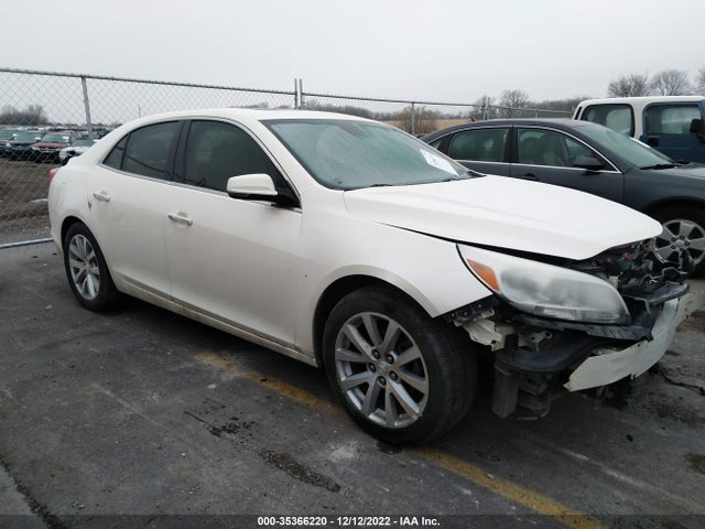 2014 1G11H5SL7EF252584 main image