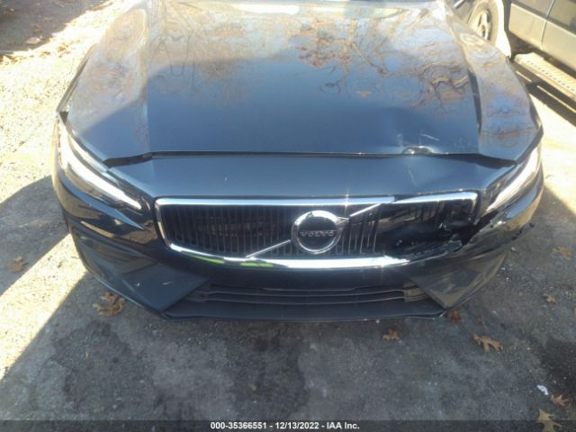 7JRA22TK0MG095505 Volvo S60 Momentum
