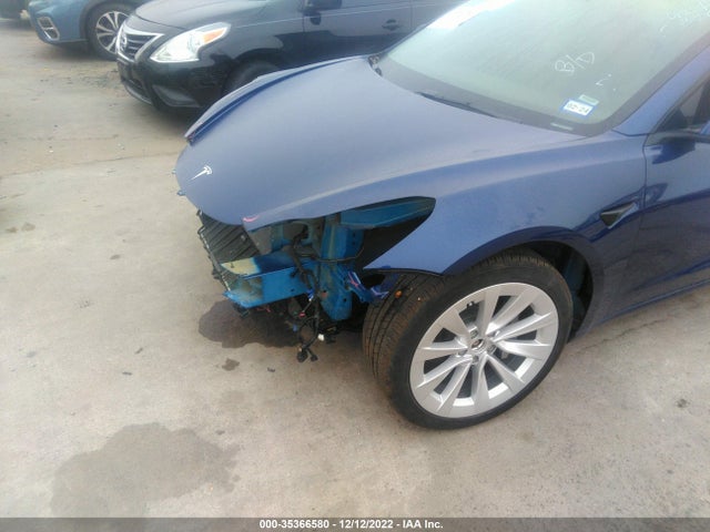 Tesla MODEL 3 2022 5YJ3E1EB2NF183277 Image 8